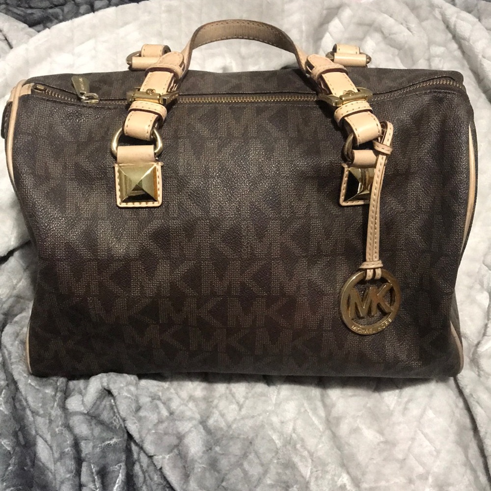 Michael Kors purse
